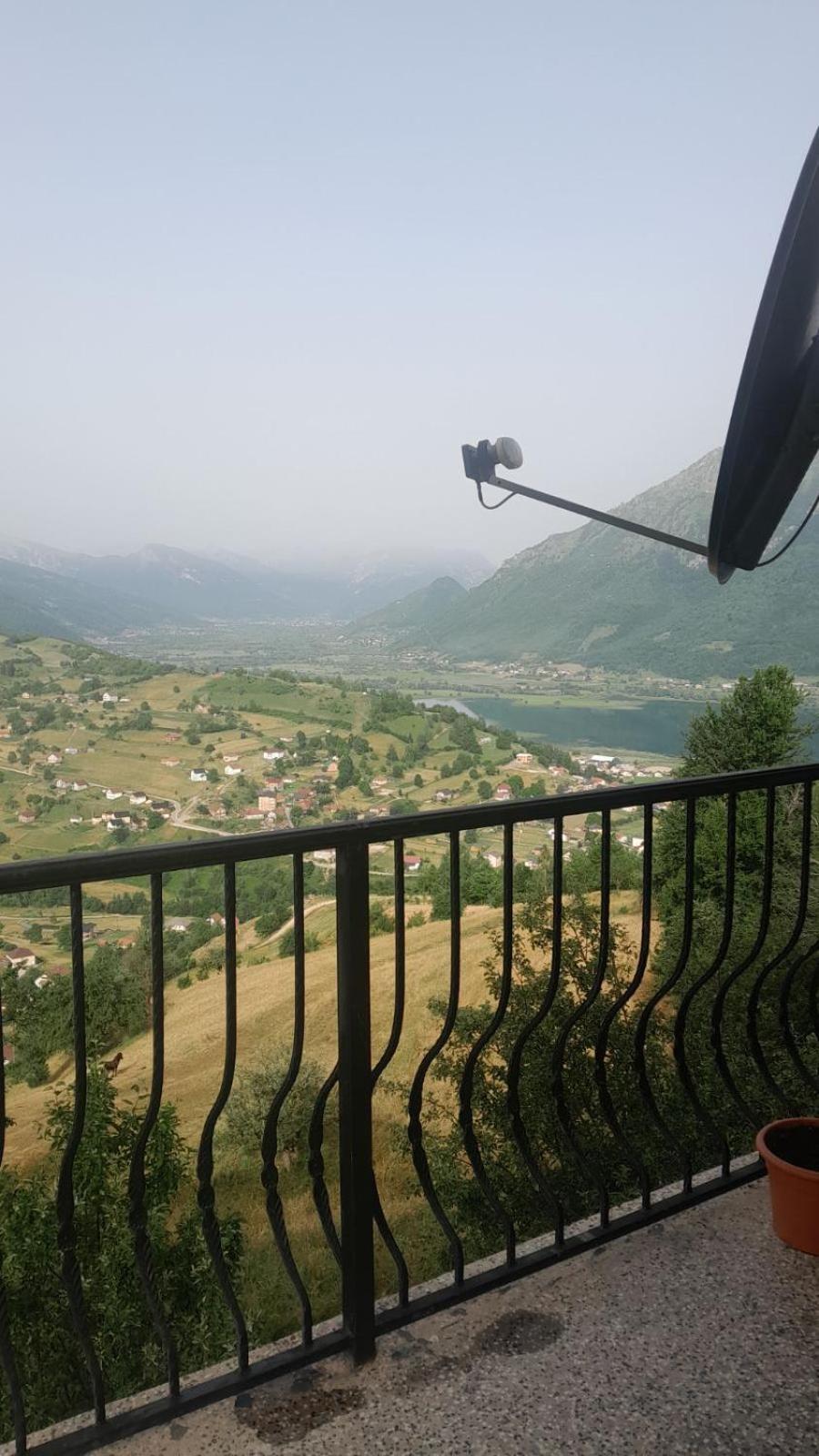 Viewpoint Kofiljaca Bed & Breakfast Plav Bagian luar foto
