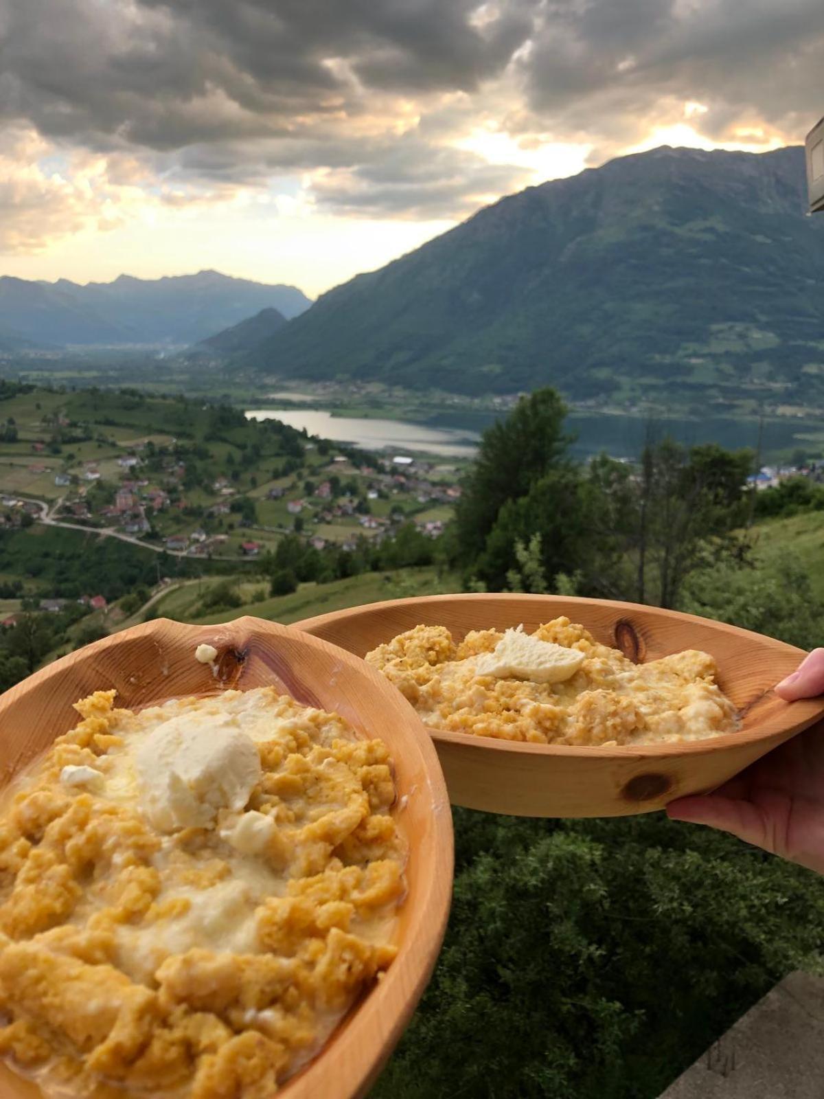 Viewpoint Kofiljaca Bed & Breakfast Plav Bagian luar foto